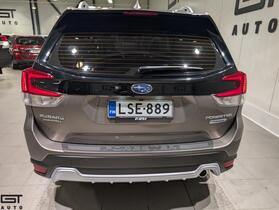 Subaru Forester vaihtoauto