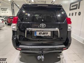 Toyota Land Cruiser vaihtoauto