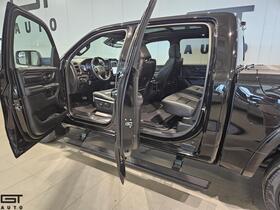 Dodge Ram vaihtoauto