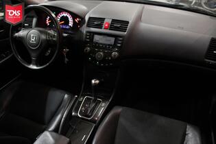 Honda Accord vaihtoauto