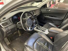 Kia Optima vaihtoauto