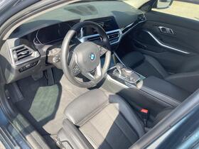 BMW 320 vaihtoauto