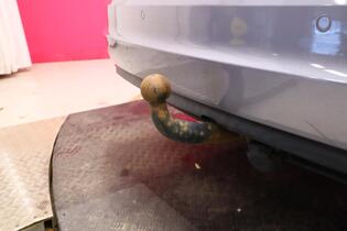 SEAT Alhambra vaihtoauto