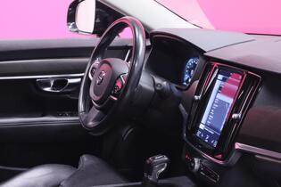 Volvo V90 Cross Country vaihtoauto