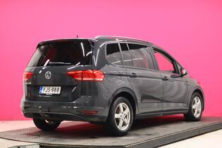 Volkswagen Touran vaihtoauto