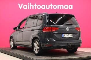 Volkswagen Touran vaihtoauto
