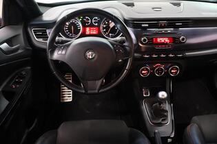 Alfa Romeo Giulietta vaihtoauto