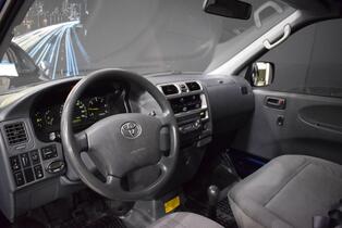 Toyota Hiace vaihtoauto