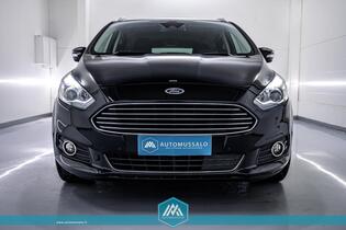 Ford S-MAX vaihtoauto