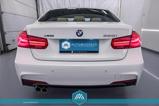BMW 320 vaihtoauto
