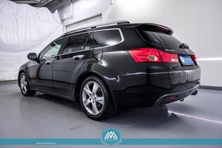 Honda Accord vaihtoauto