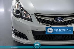 Subaru Legacy vaihtoauto