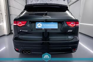 Jaguar F-PACE vaihtoauto