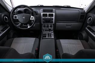 Dodge Nitro vaihtoauto