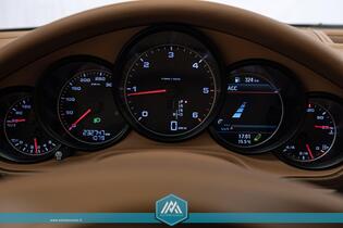 Porsche Panamera vaihtoauto