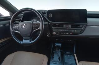 Lexus ES vaihtoauto