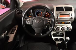 Toyota Urban Cruiser vaihtoauto