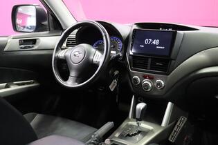 Subaru Forester vaihtoauto