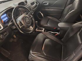 Jeep Renegade vaihtoauto