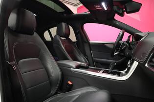 Jaguar XE vaihtoauto