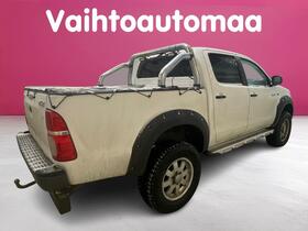 Toyota Hilux vaihtoauto
