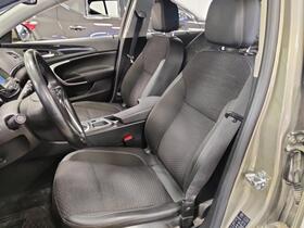 Opel Insignia vaihtoauto