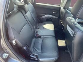 Mitsubishi Outlander vaihtoauto