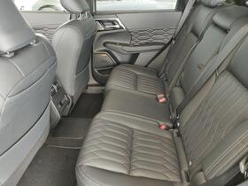 Mitsubishi Outlander vaihtoauto