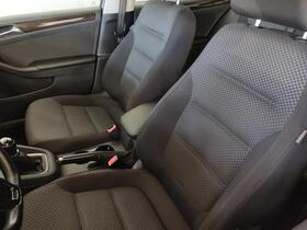 Volkswagen Jetta vaihtoauto