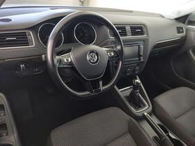 Volkswagen Jetta vaihtoauto