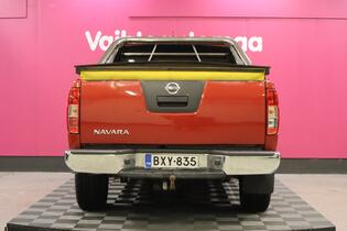 Nissan Navara vaihtoauto