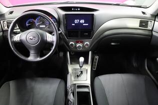 Subaru Forester vaihtoauto