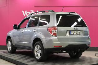 Subaru Forester vaihtoauto