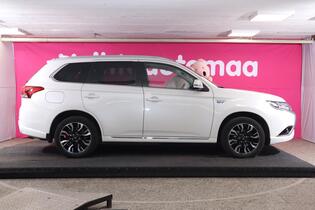 Mitsubishi Outlander PHEV vaihtoauto