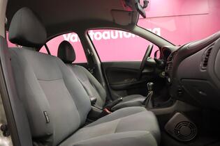 Nissan Almera vaihtoauto