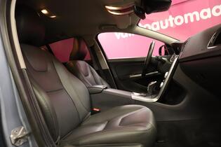 Volvo V60 Cross Country vaihtoauto