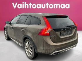 Volvo V60 Cross Country vaihtoauto
