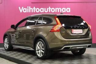 Volvo V60 Cross Country vaihtoauto