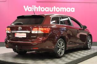 Toyota Avensis vaihtoauto