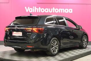 Toyota Avensis vaihtoauto