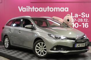 Toyota Auris vaihtoauto