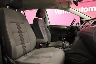 Volkswagen Golf Sportsvan vaihtoauto