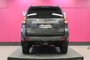 Toyota Land Cruiser vaihtoauto