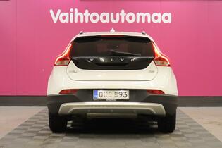 Volvo V40 Cross Country vaihtoauto