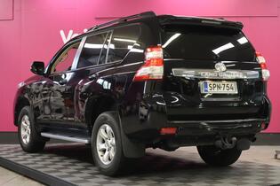 Toyota Land Cruiser vaihtoauto