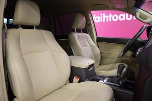 Toyota Land Cruiser vaihtoauto