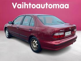 Nissan Almera vaihtoauto