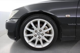 Lexus IS vaihtoauto
