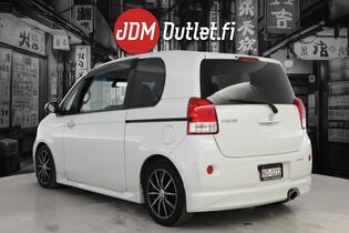 Toyota Porte vaihtoauto