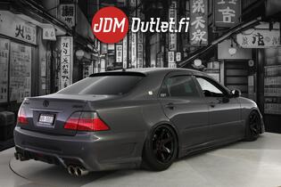 Toyota Crown vaihtoauto